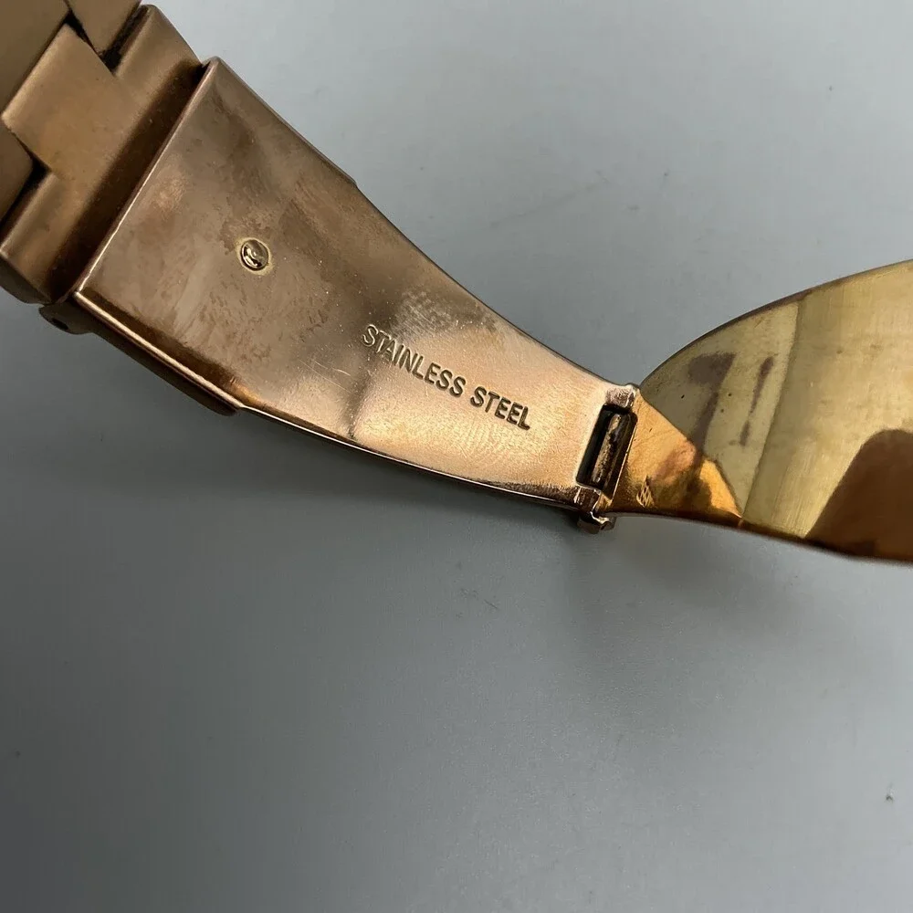 Michael Kors Womens Watch 38mm Gold Tone Chronograph MK-5223 New Battery 7" - Picture 10 of 13